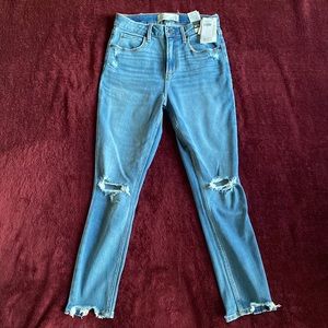 BNWT Abercrombie Skinny High Rise Curve Love Jeans